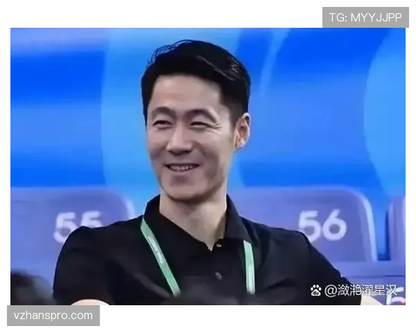 刷到王励勤家那面球拍墙，我的工资都尴尬了